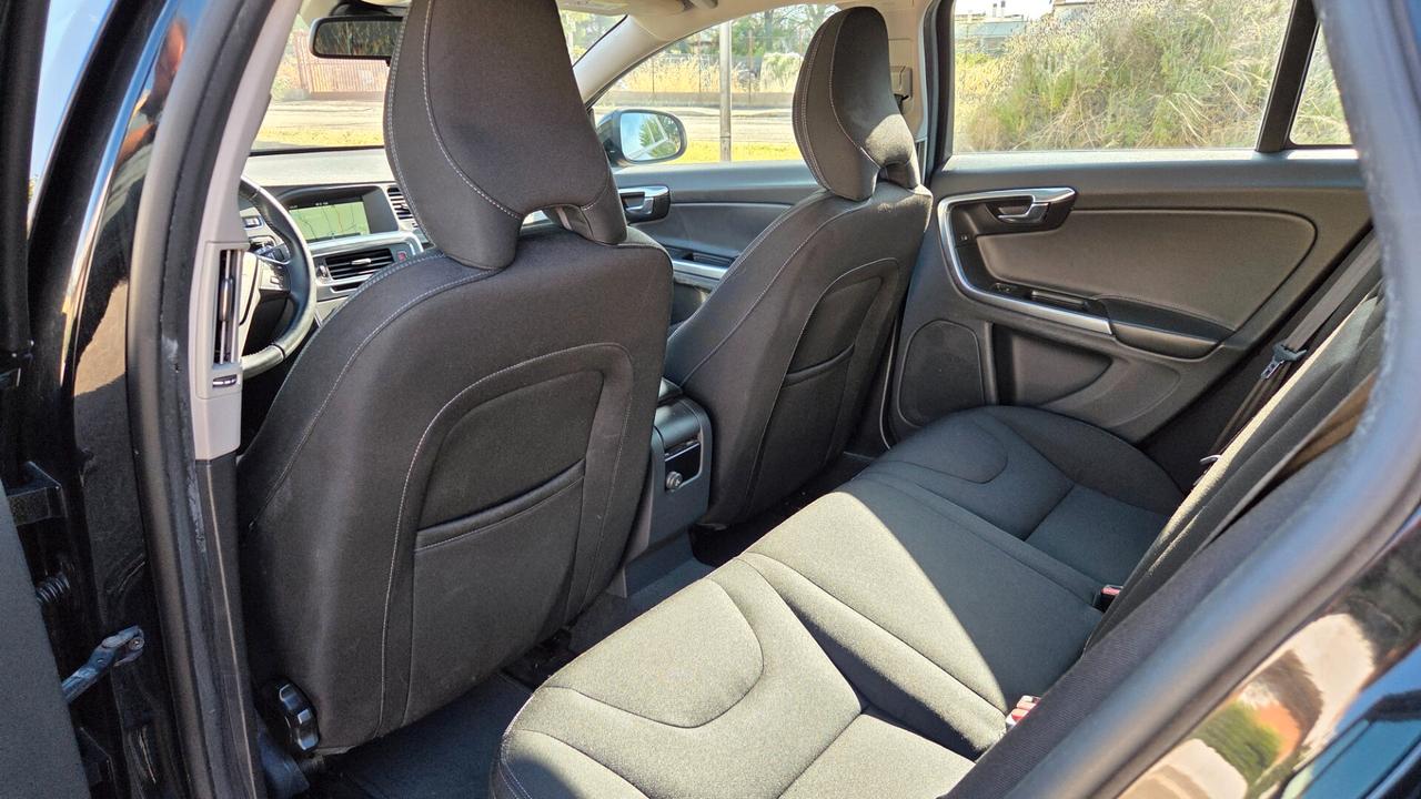 Volvo V60 D3 Geartronic Momentum Automatica