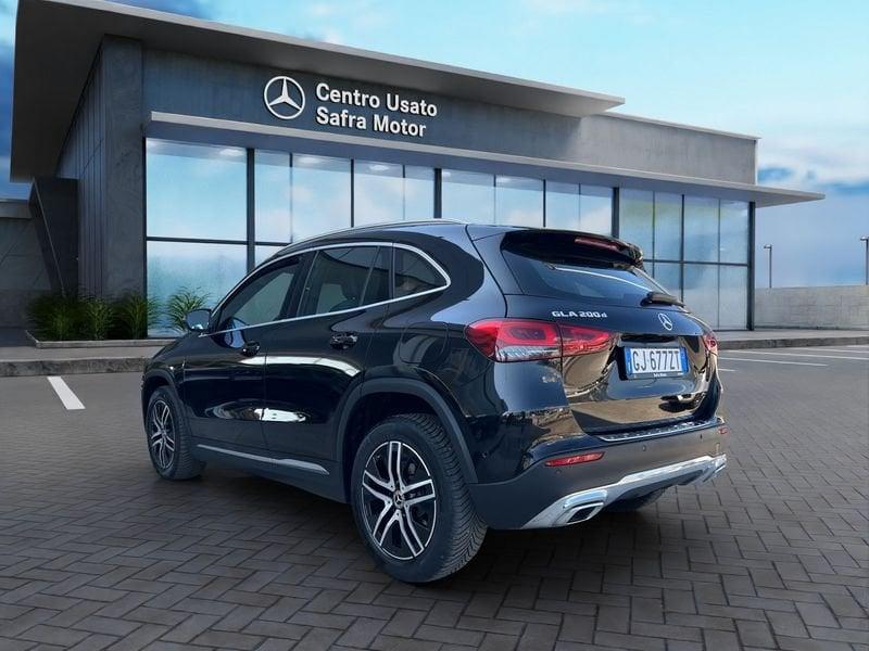 Mercedes-Benz GLA GLA 200 d Automatic Sport Plus