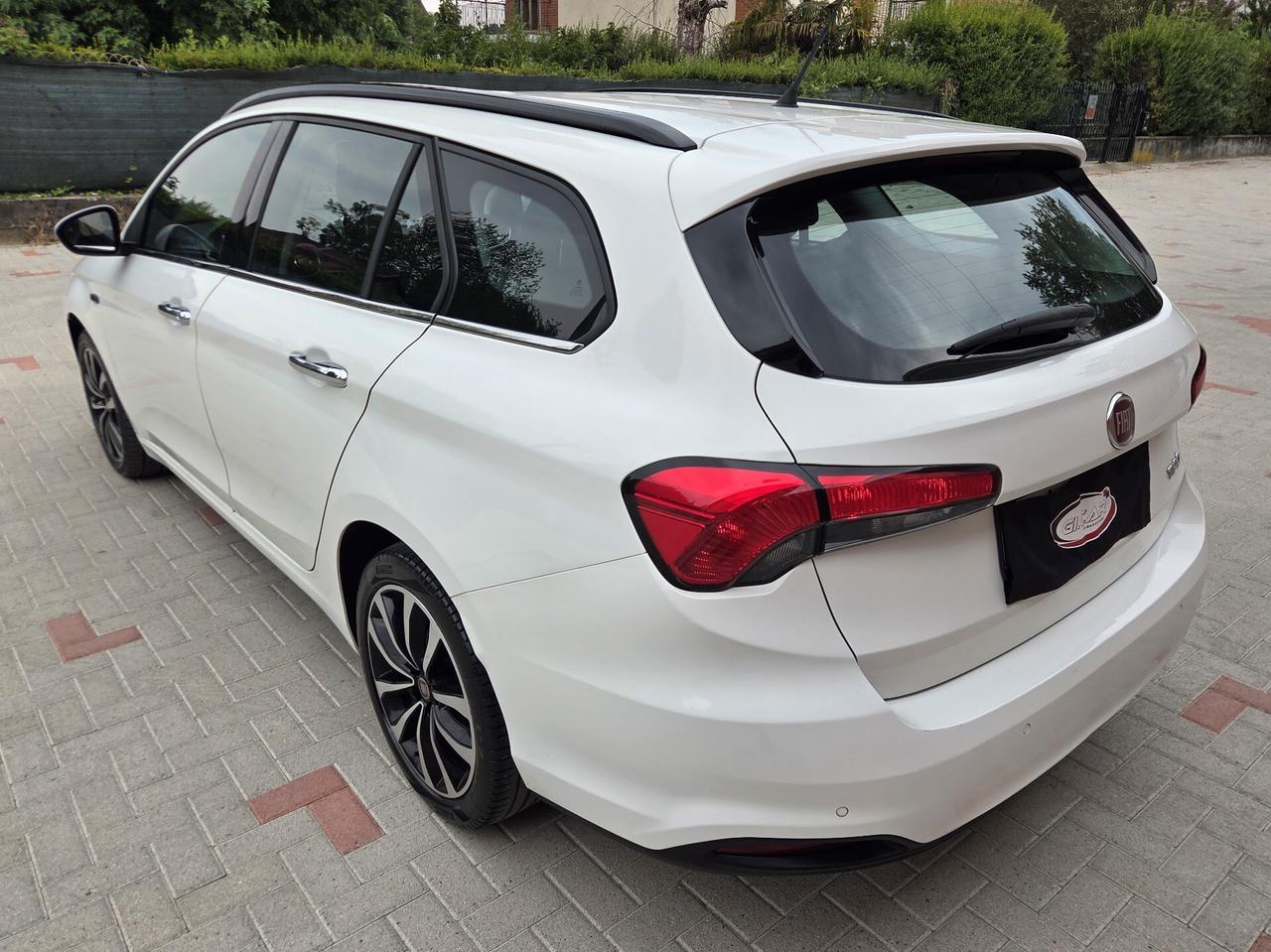 Fiat Tipo 1.6 Mjt S&S SW Lounge 120cv