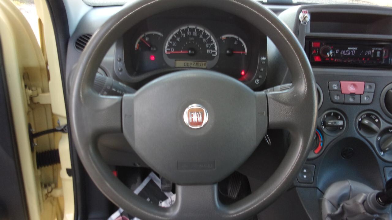 Fiat Panda 1.4 77 CV BENZINA/METANO