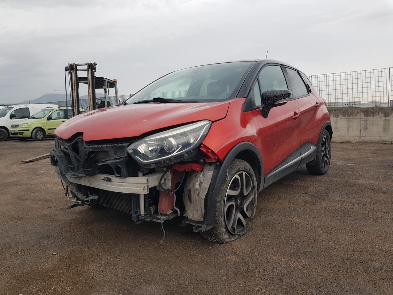 RENAULT CAPTUR 2015 1.5 DIESEL 90 CV *AIRBAG OK