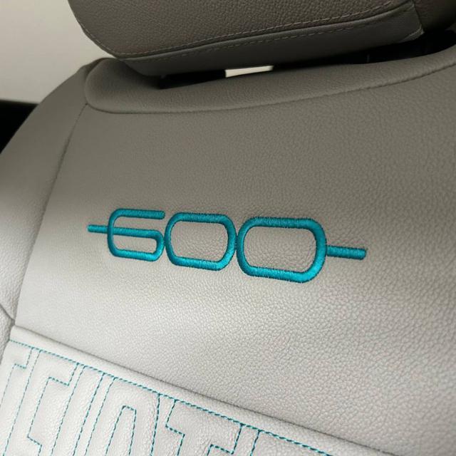 FIAT 600 Hybrid 110 CV DCT MHEV La Prima