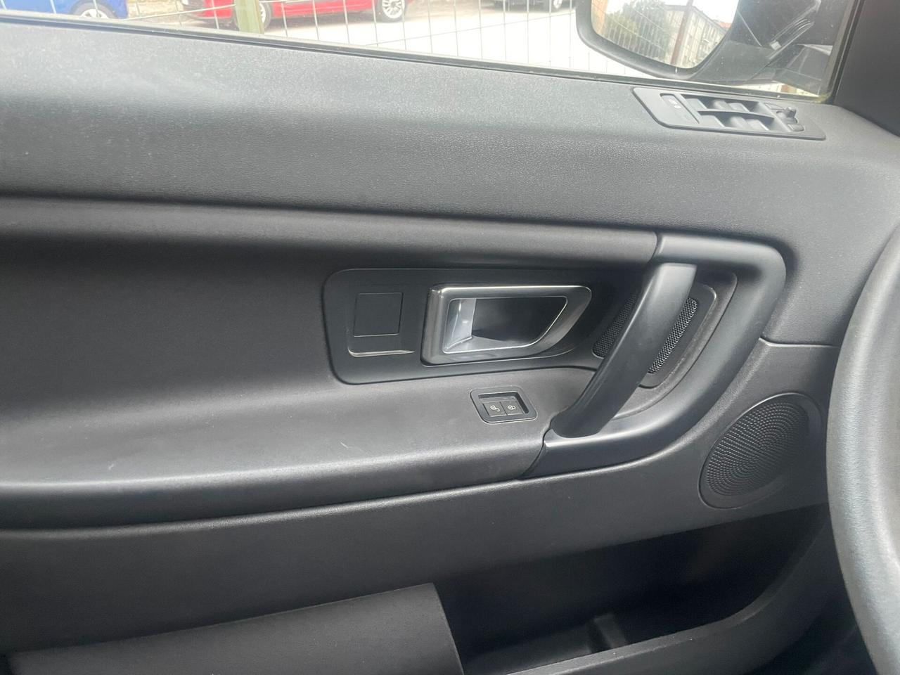 Land Rover Discovery Sport 2.0 TD4 150 CV SE