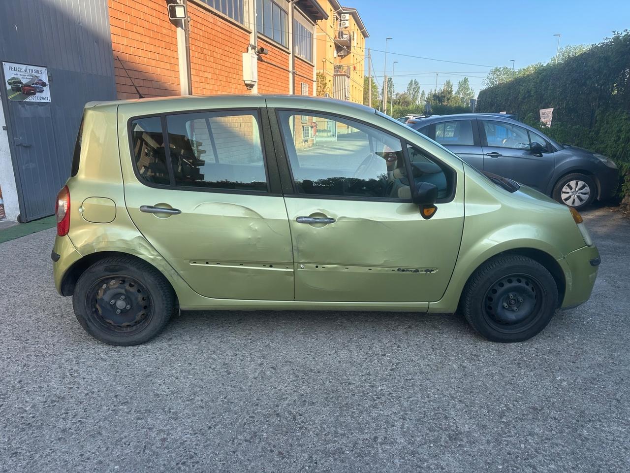 Renault Modus 1.2 16V Luxe Privilège