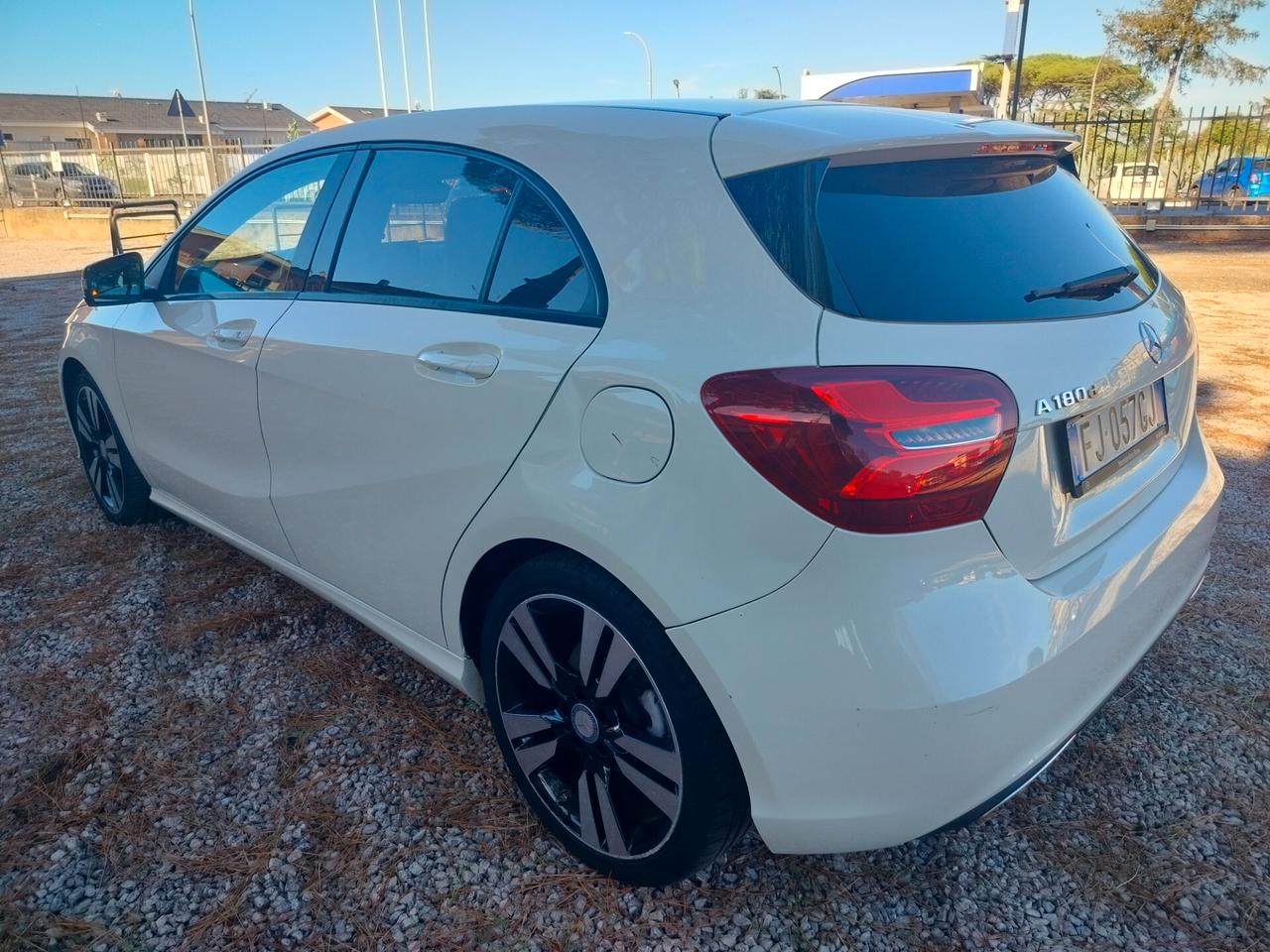 Mercedes-benz A 180 A 180 d Automatic Sport