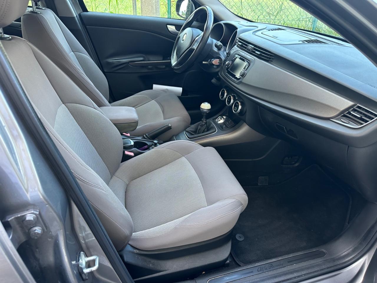 Alfa Romeo Giulietta 1.6 JTDm-2 105 CV Exclusive