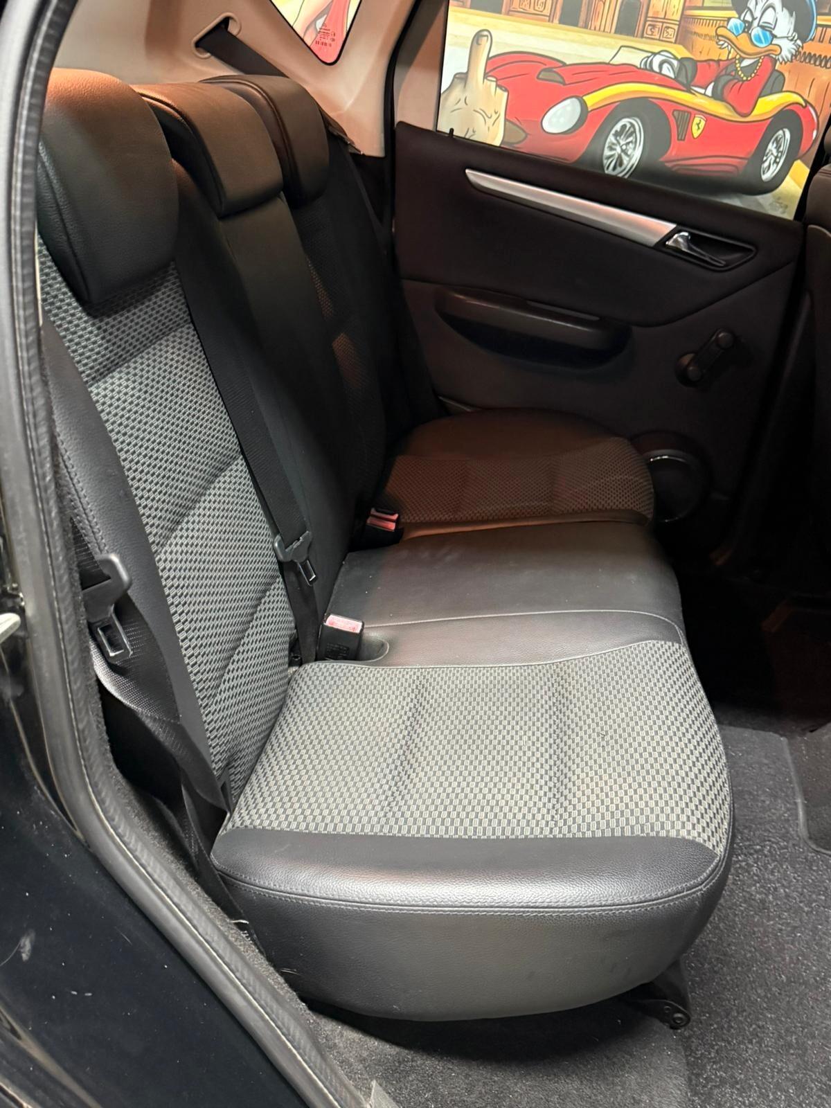 A160 95CV BENZ PELLE+SEDILI RISCALDATI E NAVI