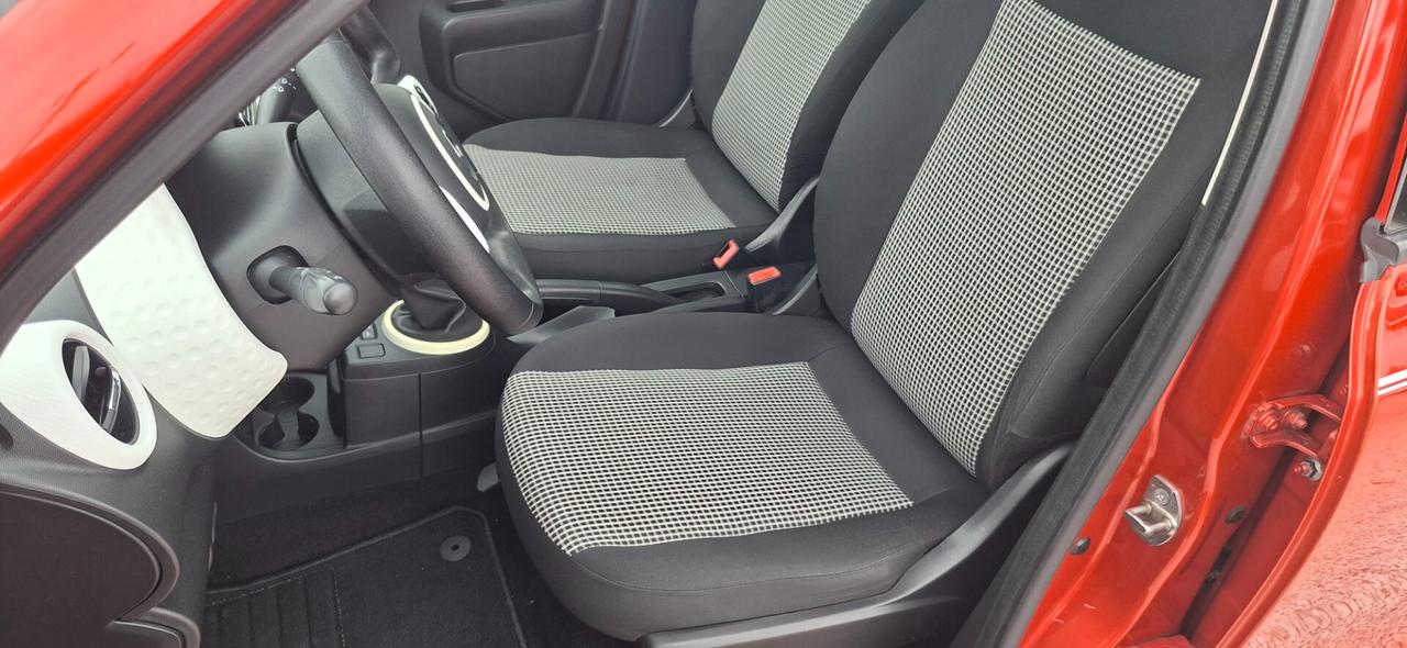 Renault Twingo 1.0 SCe PREZZO REALE SENZA OBBLIGO DI FINANZIAMENTO GAR.12 MESI