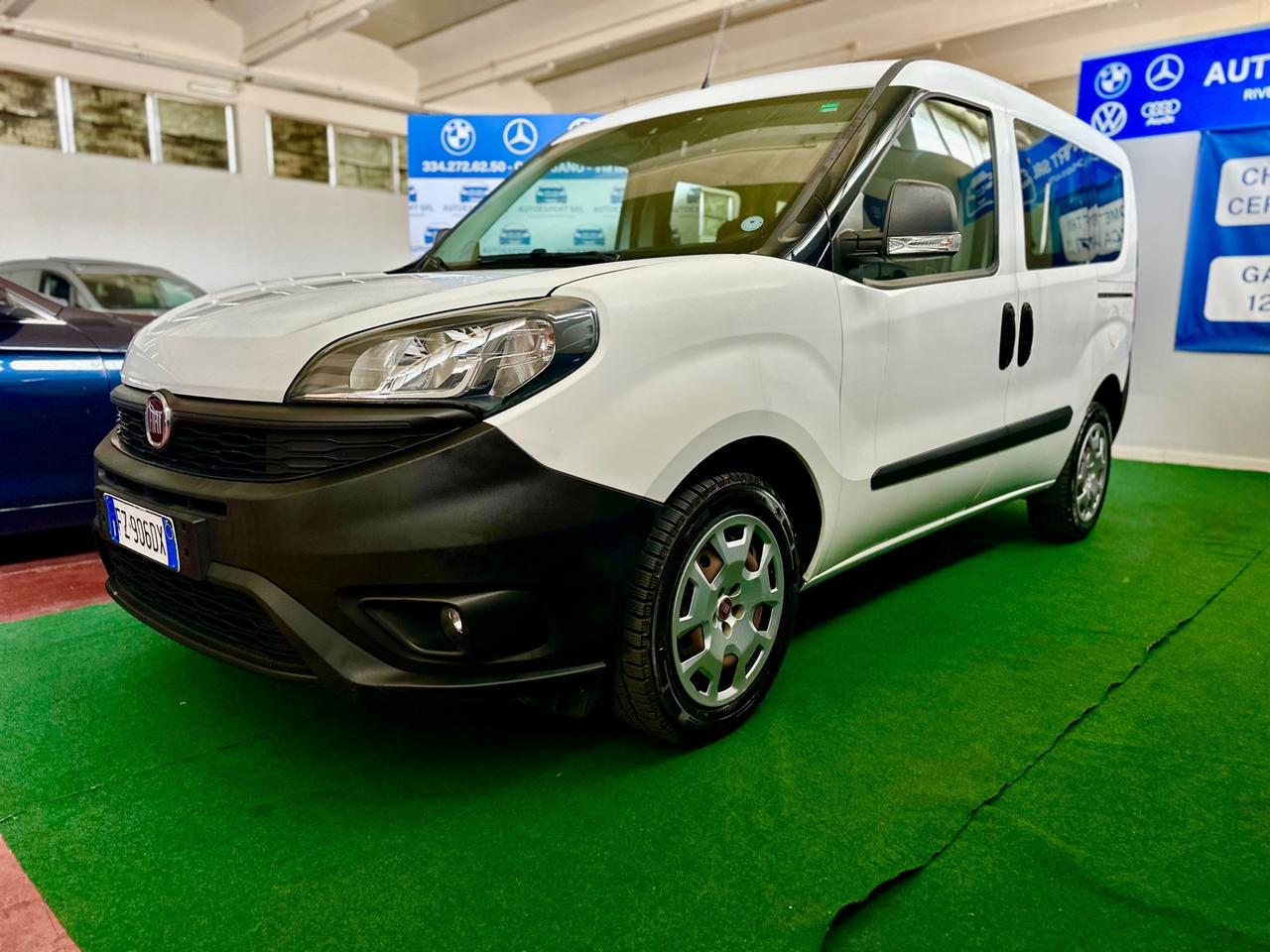 Splendido Fiat Doblo cargo 1.3 MJT/5posti/iva inclusa