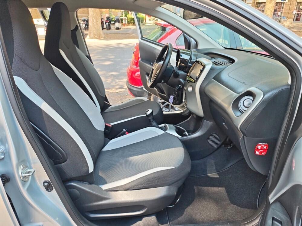 Toyota Aygo 1.0 5P X-PLAY OK NEOPATENTATI