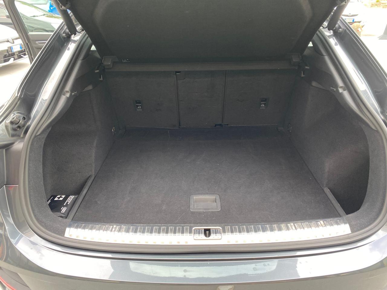 Audi Q3 SPB 35 TDI S-tronic S-line edition