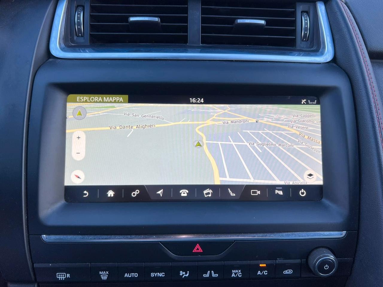 Jaguar E-Pace 2.0D 150 CV R-Dynamic