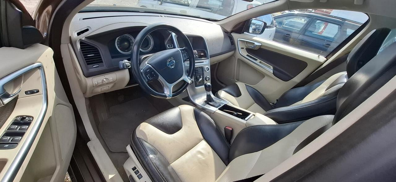 Volvo XC 60 XC60 D5 AWD Kinetic