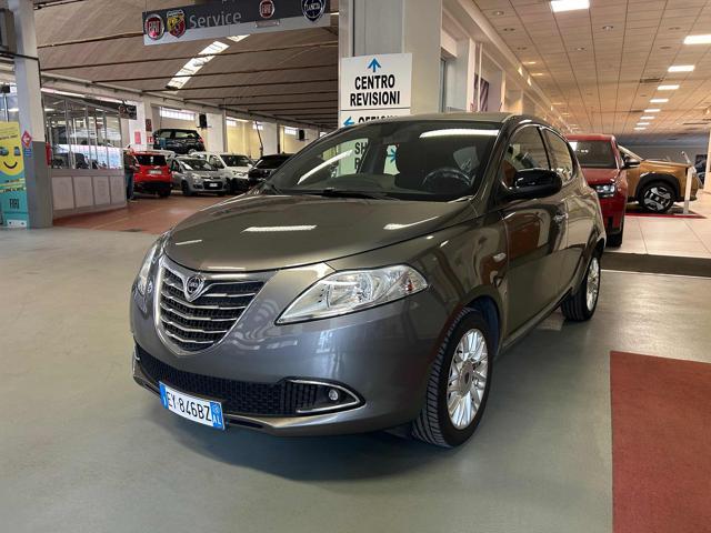 LANCIA Ypsilon 1.2 69 CV 5 porte Gold