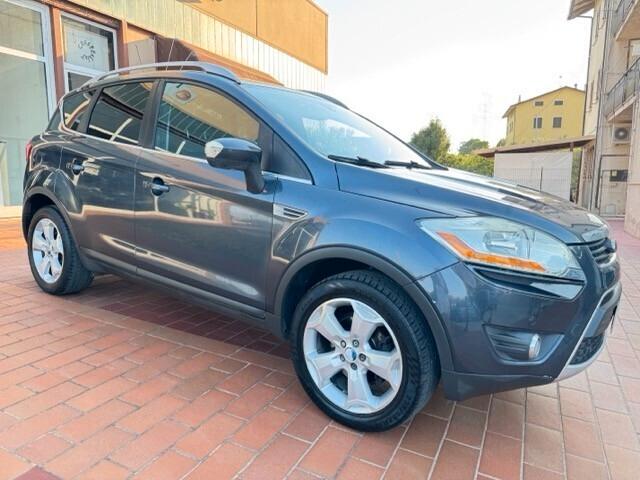 Ford Kuga 2.0 TDCi 136 CV Titanium DPF 4x4 - tetto panoramico