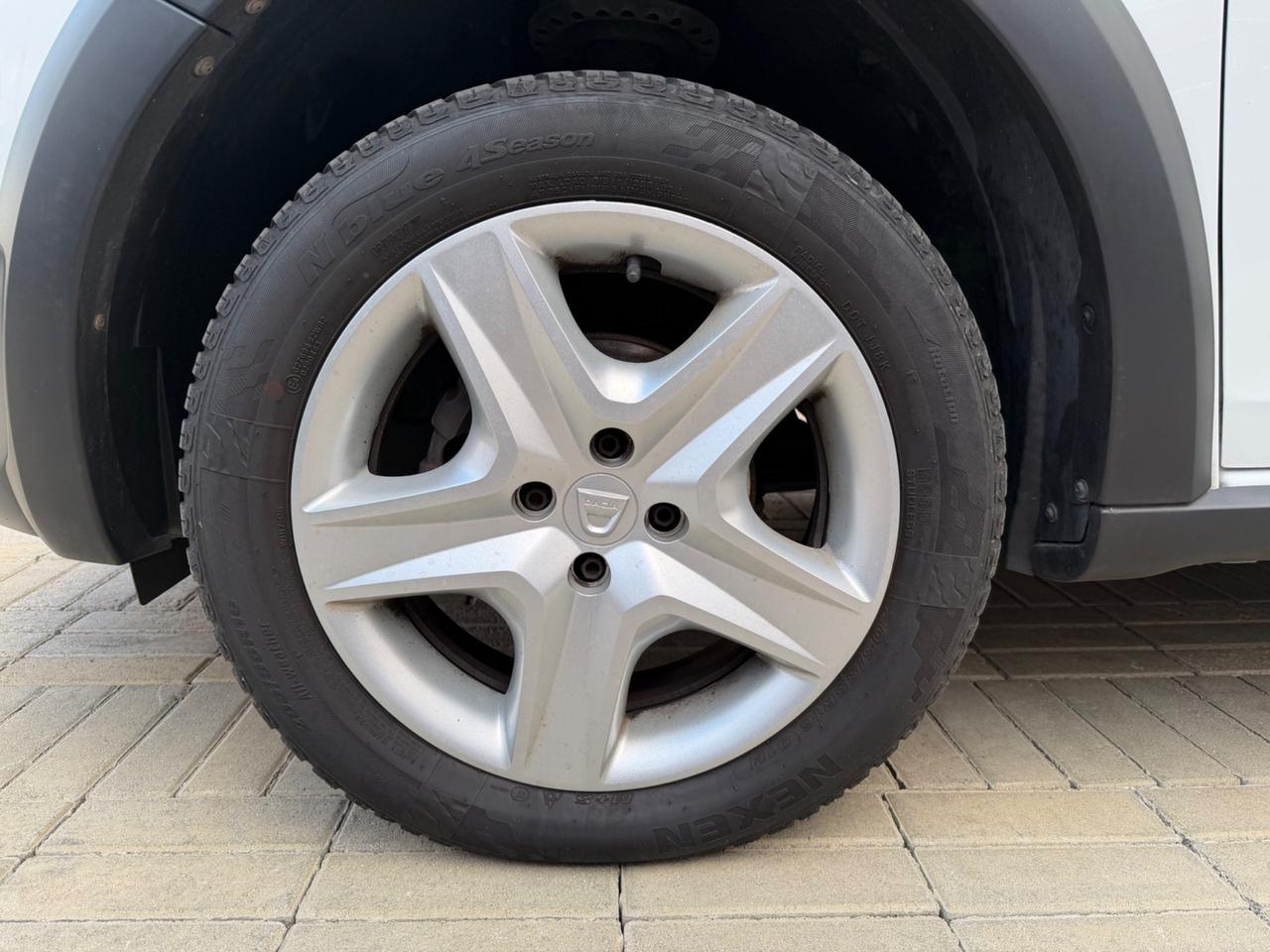 Dacia Sandero Stepway 0.9 tce (prestige) s