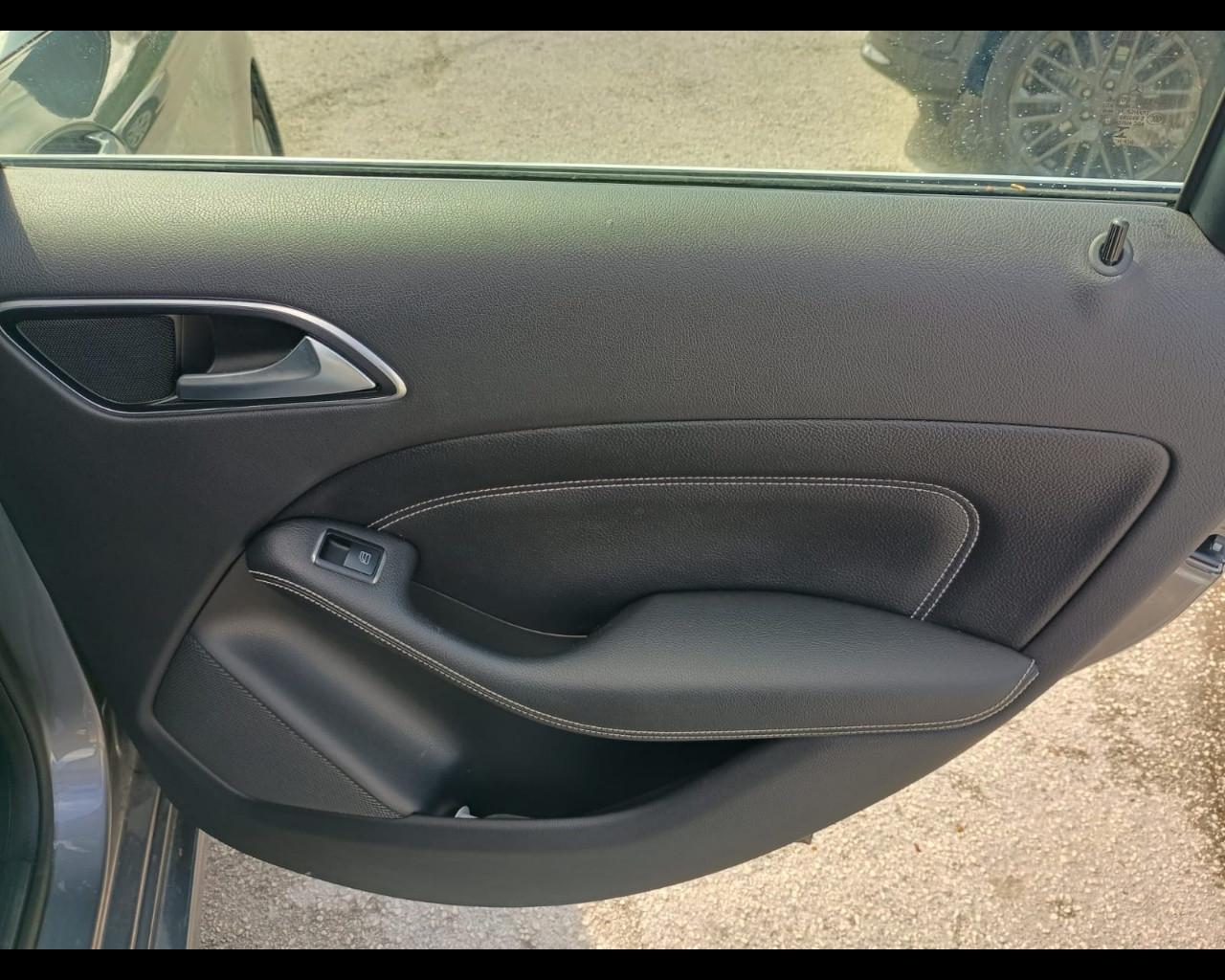 Mercedes-Benz Classe B (T246/242) - B 200 d Automatic Sport