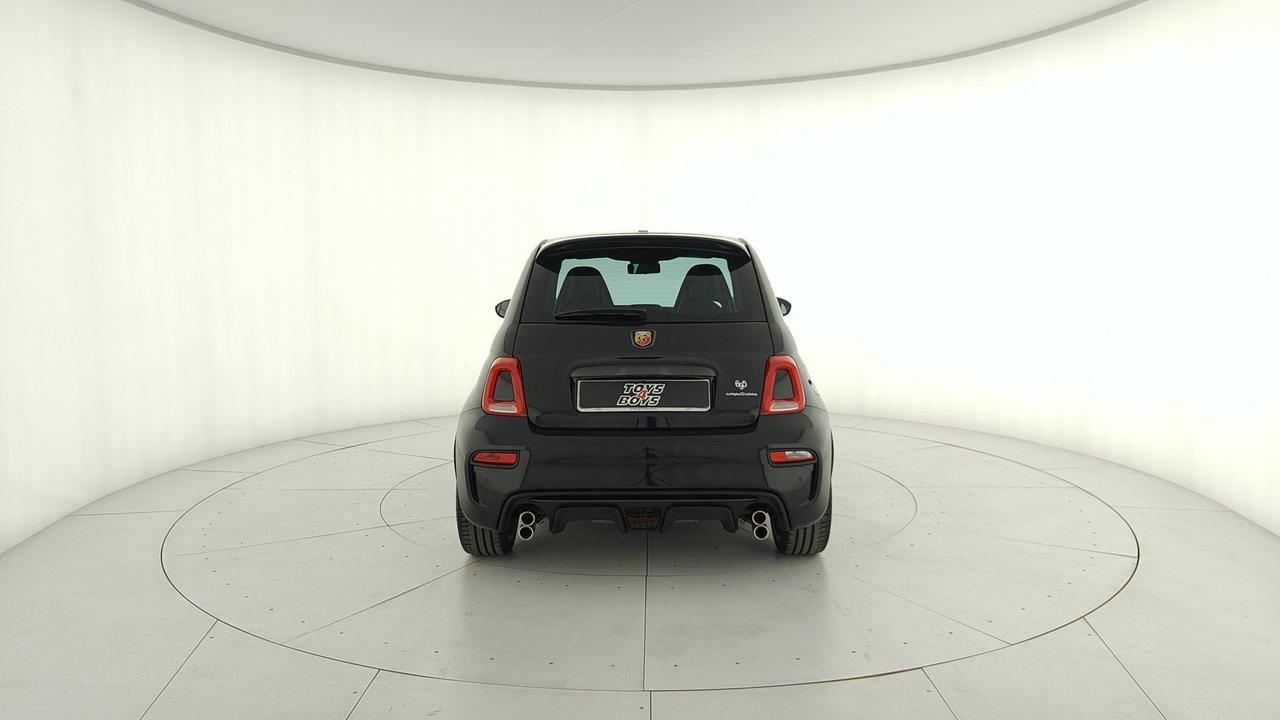 ABARTH 695 1.4 t-jet Competizione 180cv