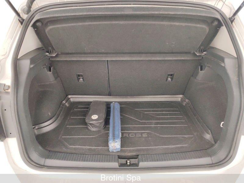Volkswagen T-Cross 1.0 TSI 110 CV Sport