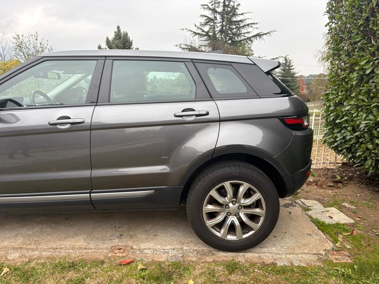 Land Rover Range Evoque 2.0 TD4 180 CV 5p. SE Dynamic