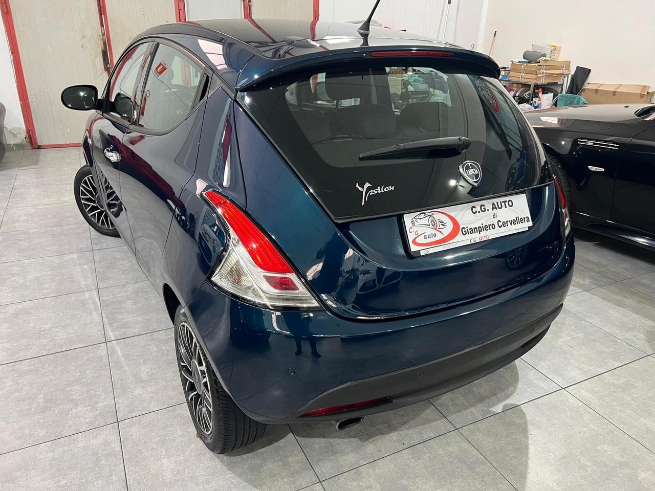 Lancia Ypsilon 1.2 69 CV - 30th Anniversary - 2015