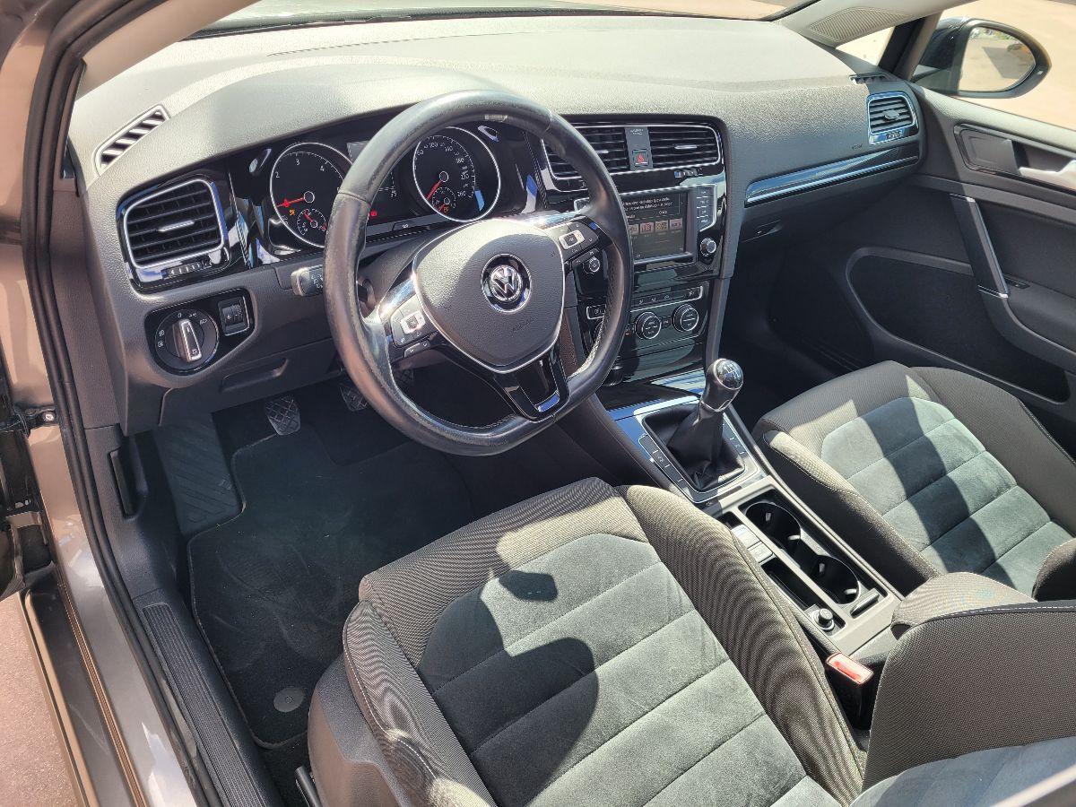 VOLKSWAGEN - Golf - 1.6 TDI 110 DSG 5p. Exec 4 Free BMT