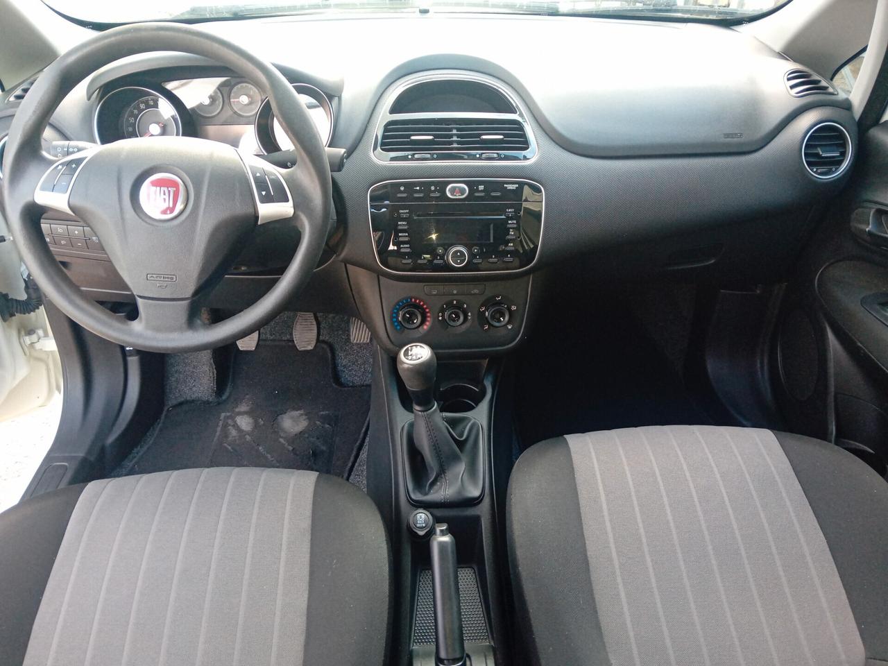 Fiat Punto 1.3 MJT II S&S 95 CV 5 porte Street