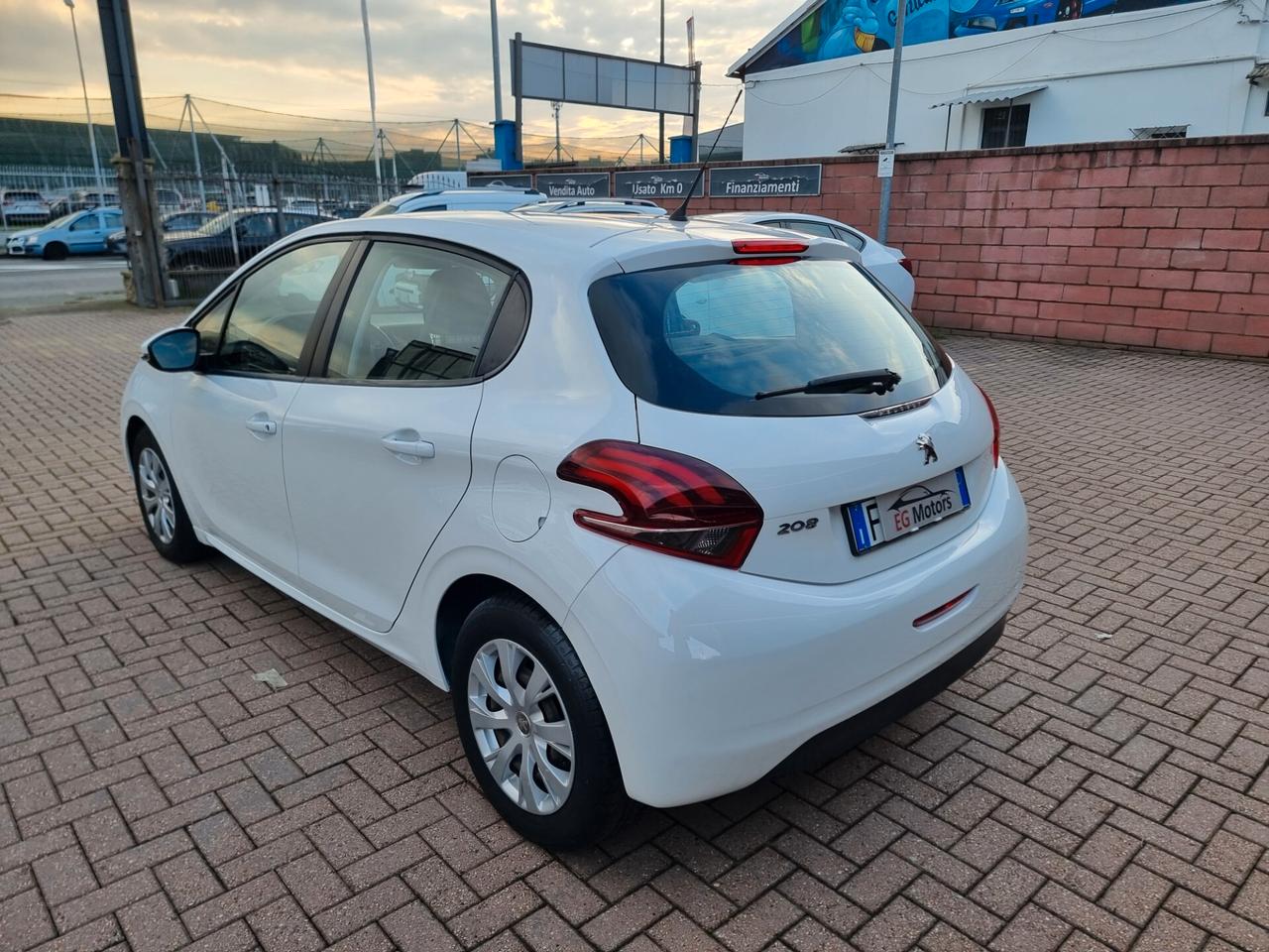 Peugeot 208 BlueHDi VAN 67.000 KM FATTURABILE