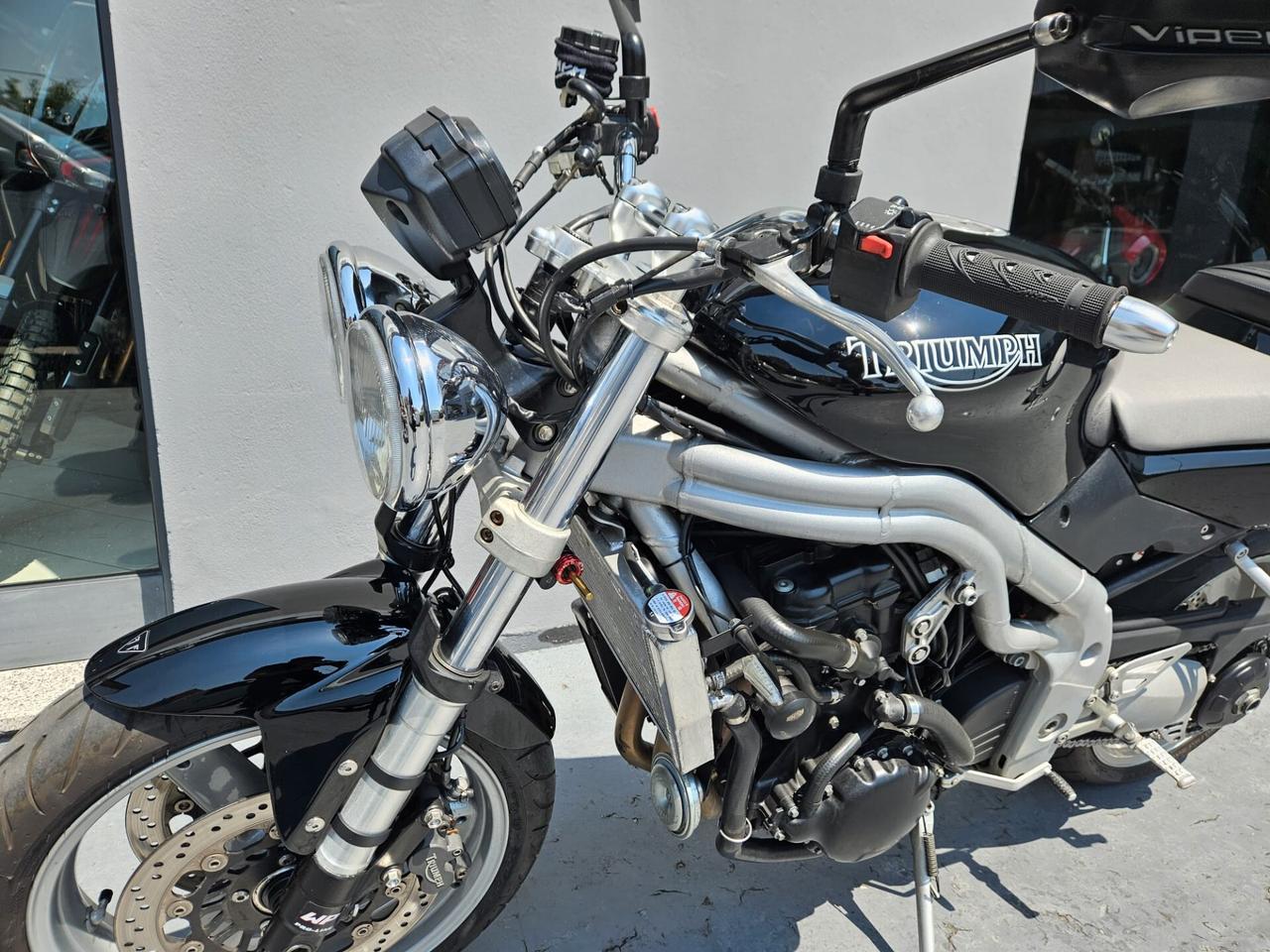 Triumph Speed Triple 955i - 2002