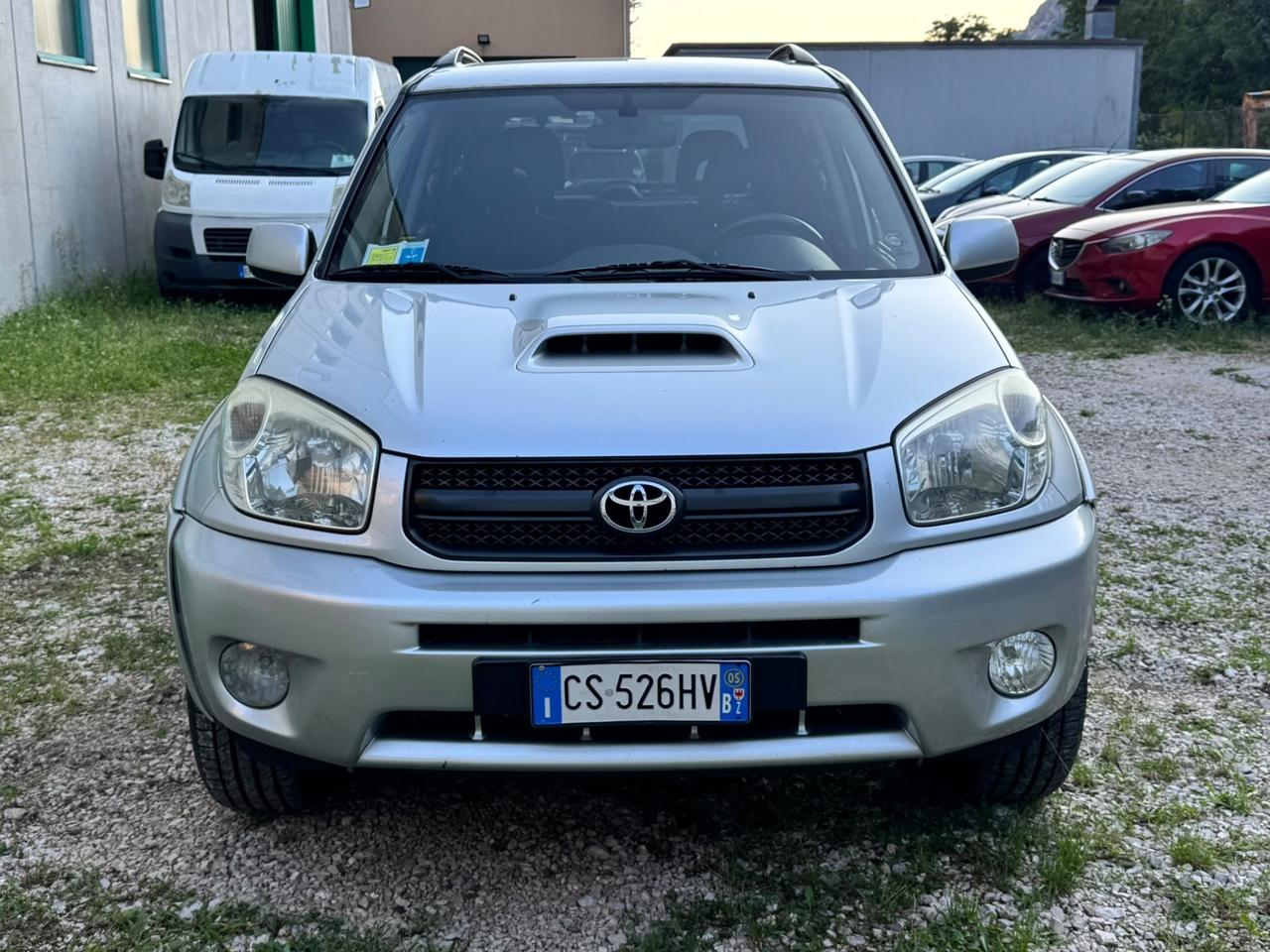 Toyota RAV 4 RAV4.com 2.0 Tdi D-4D cat 5 porte Sol