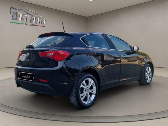 ALFA ROMEO Giulietta 1.6 JTDm-2 105 CV Distinctive