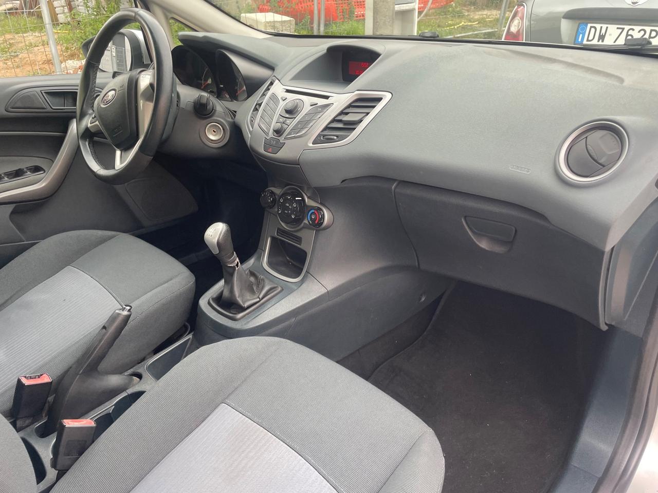 Ford Fiesta 1.2 benzina 5p. Titanium euro(5)