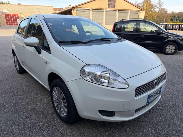 FIAT Grande Punto 1.4 5 porte Dynamic Natural Power perfetta