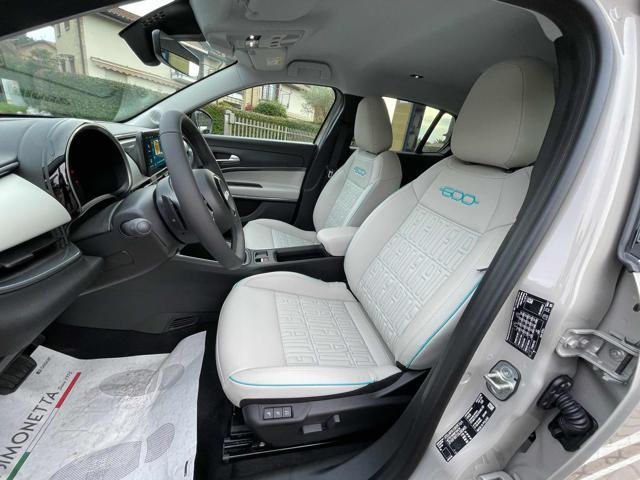 FIAT 600 Hybrid 145 CV DCT MHEV La Prima - KM0