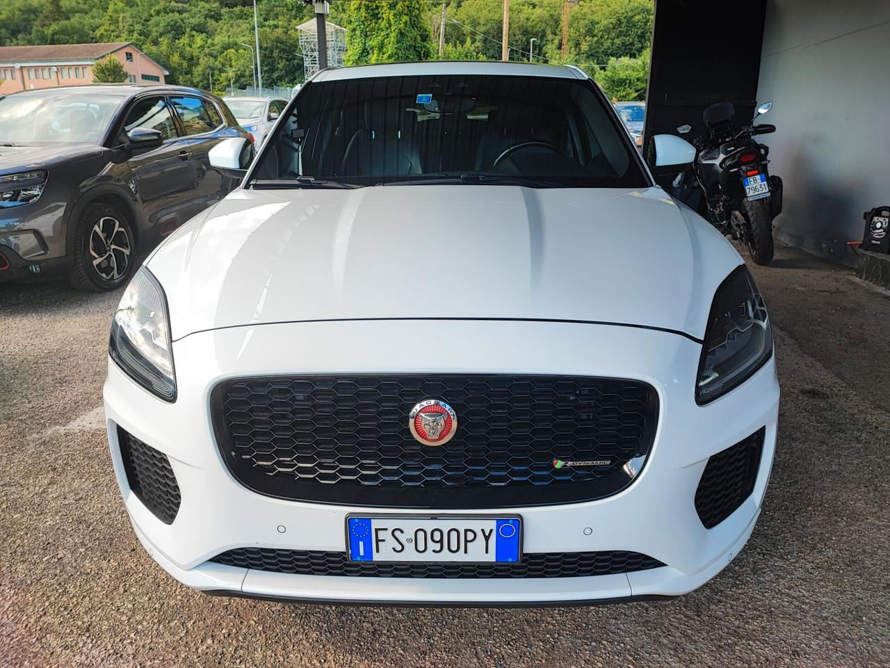 Jaguar E-Pace 2.0D 150 CV AWD aut. R-Dynamic HSE