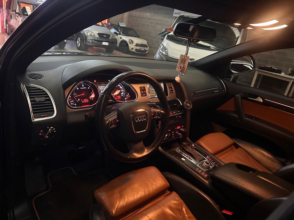 AUDI - Q7 - 3.0 V6 TDI 240 CV F.AP. quattro S.line 2