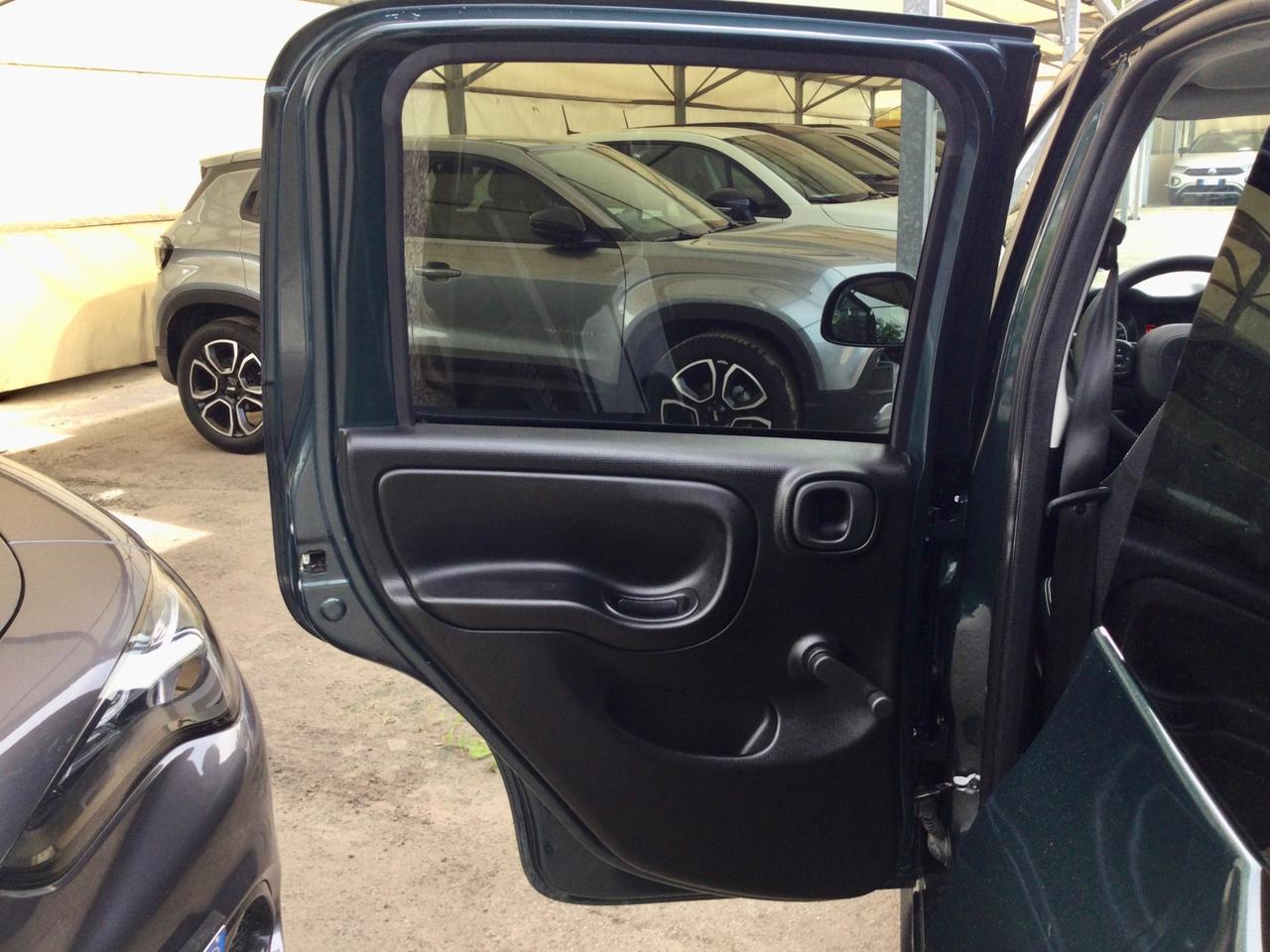 Fiat Panda Cross 1.0 FireFly Hybrid 5 Posti