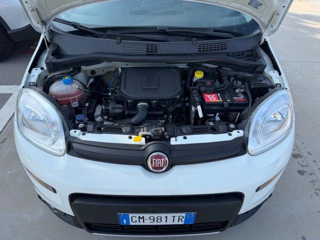FIAT Panda 1.0 HYBRID CITY LIFE+CLIMATRONIC+SCHERMO+5POSTI