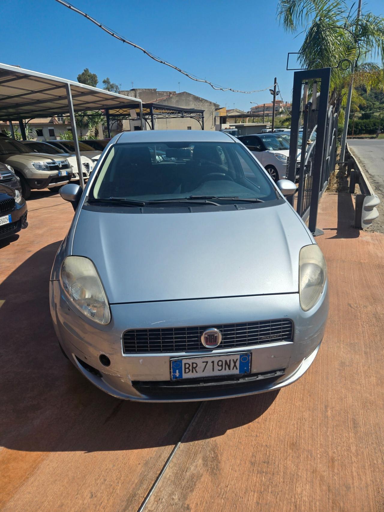 Fiat Grande Punto Grande Punto 1.3 MJT 75 CV 5 porte Active