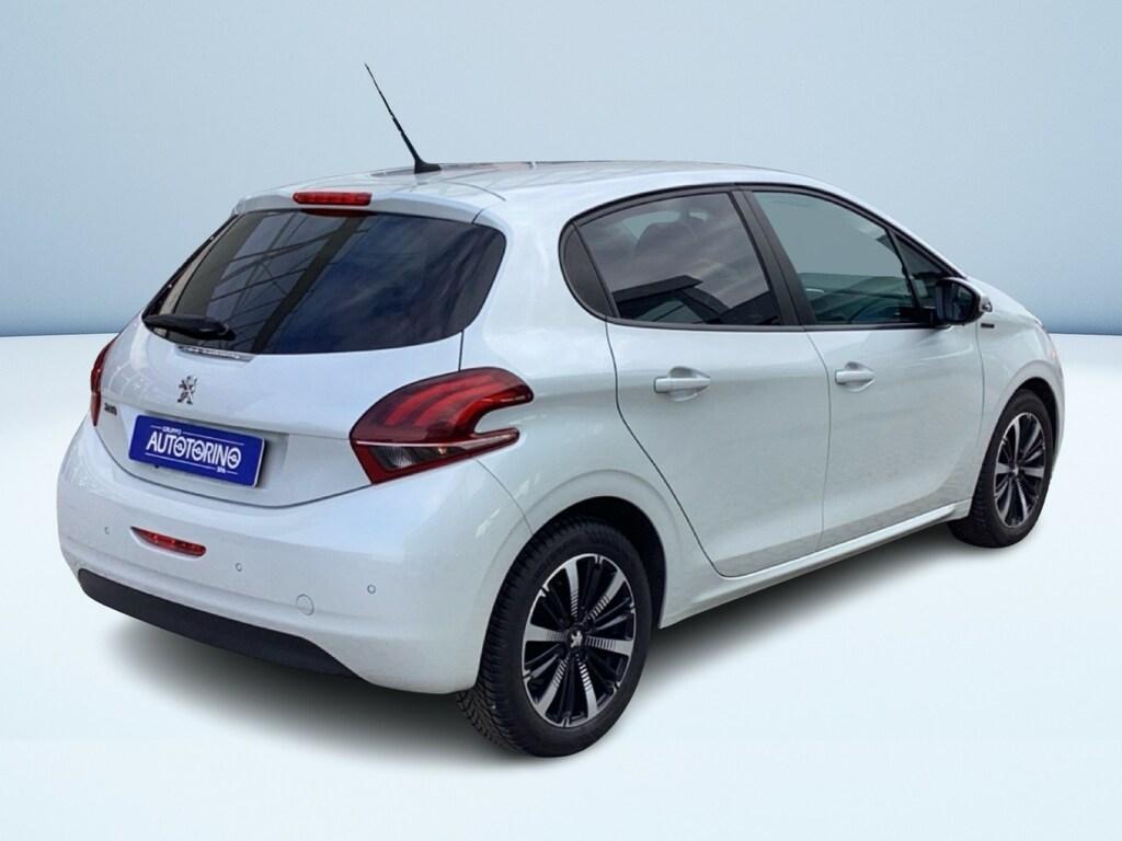 Peugeot 208 5 Porte 1.2 PureTech Signature