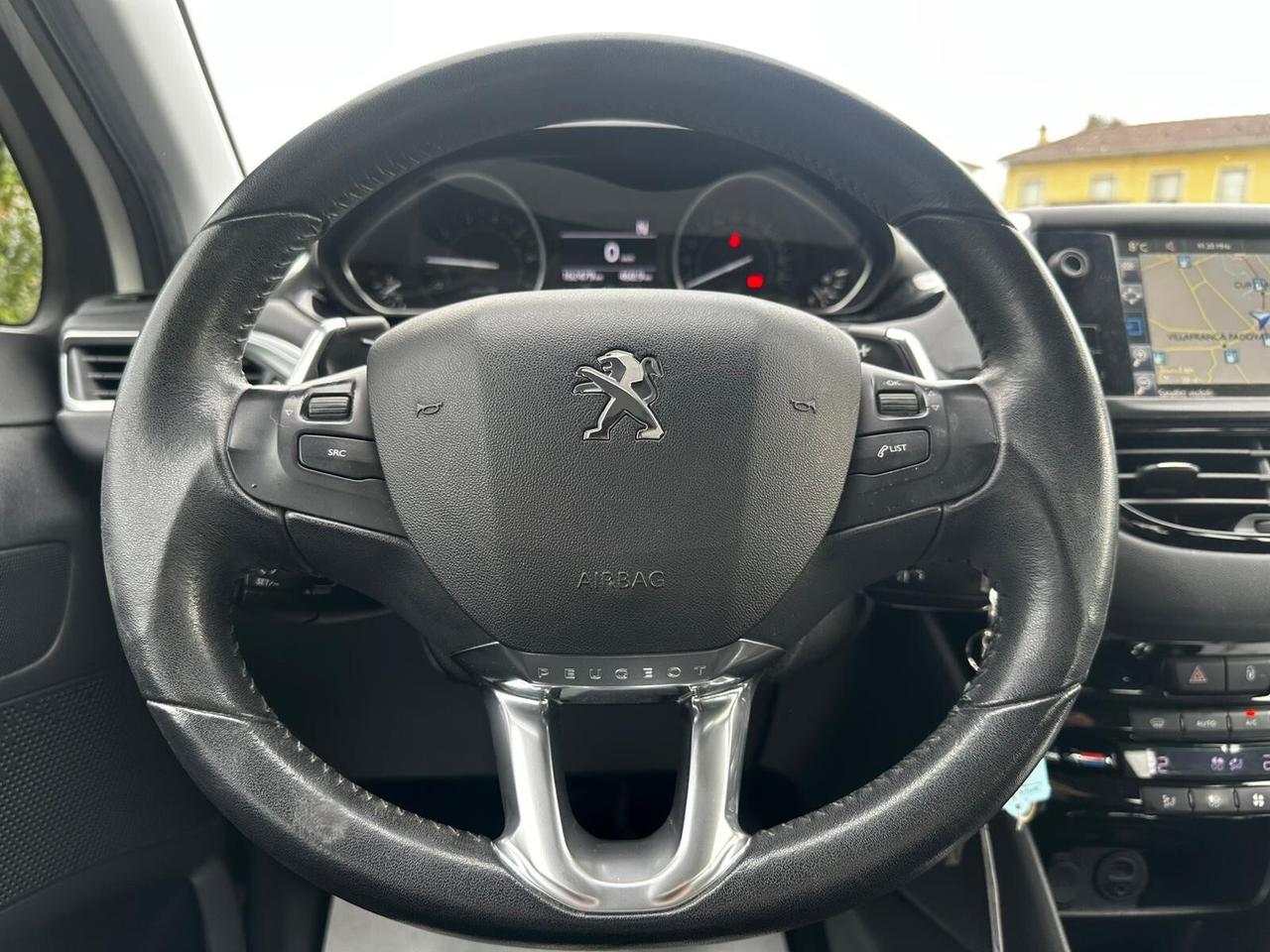 Peugeot 208 PureTech 82 ETG5 S&S 5 porte Allure