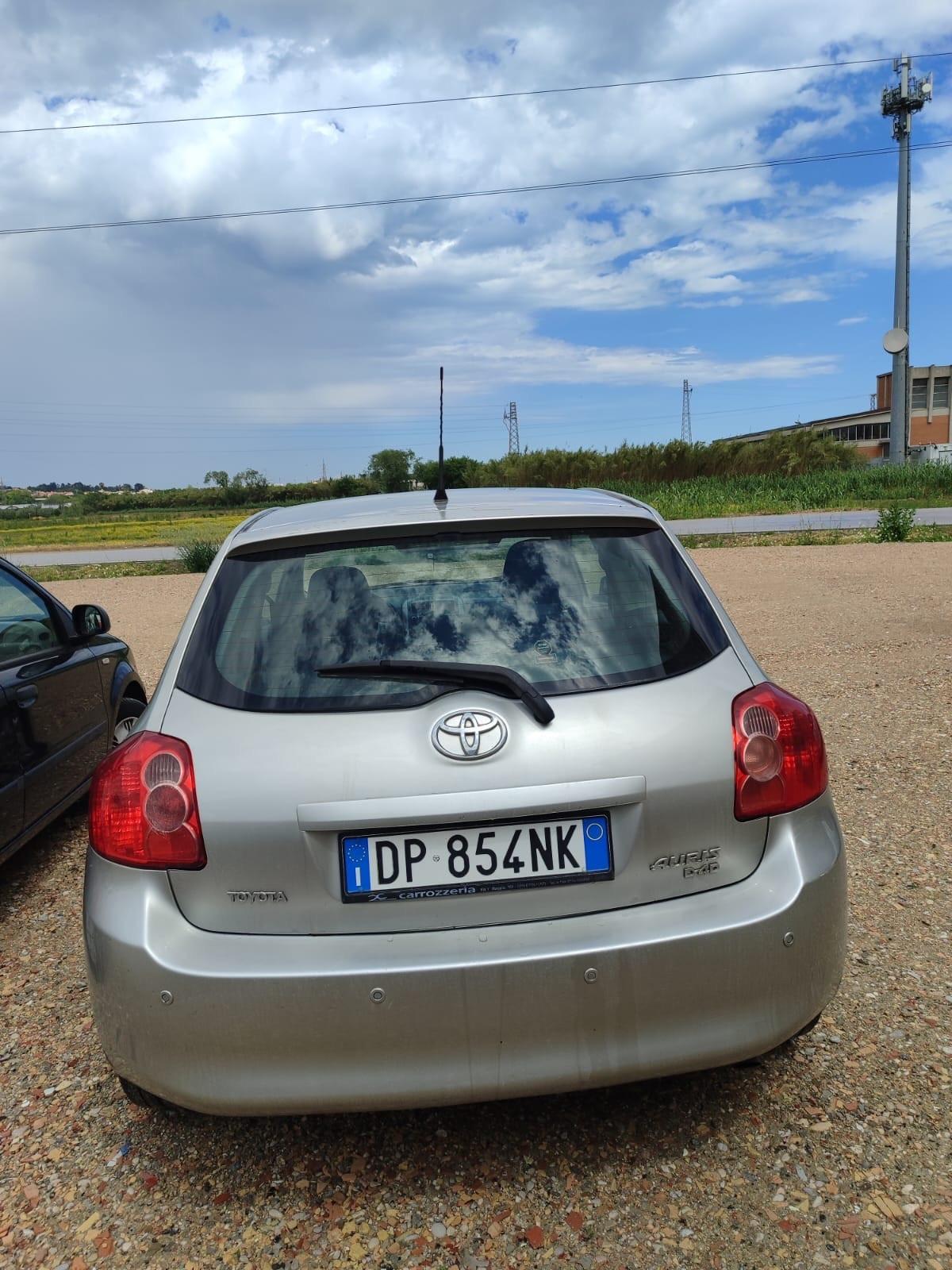 Toyota Auris 2.0 D-4D 3 porte Sol