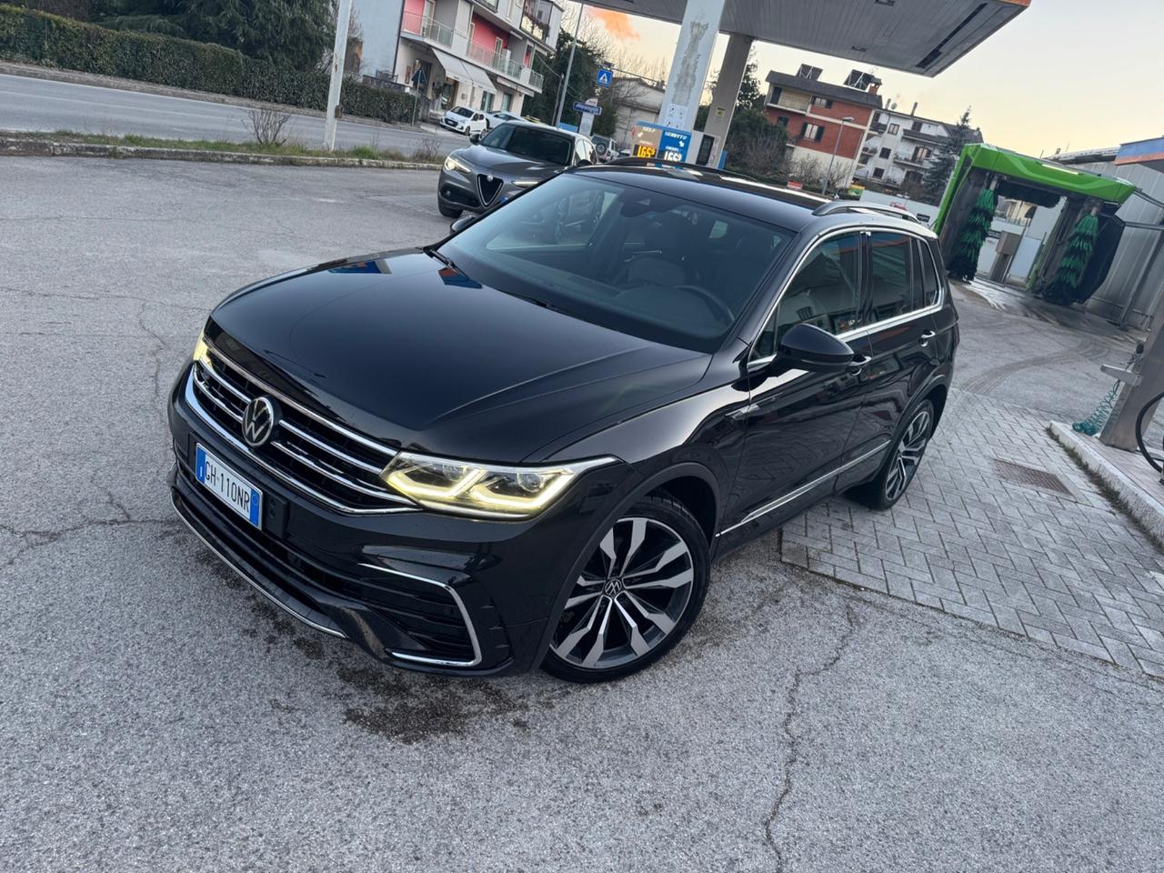 Volkswagen Tiguan 2.0 TDI 4MOTION R-Line