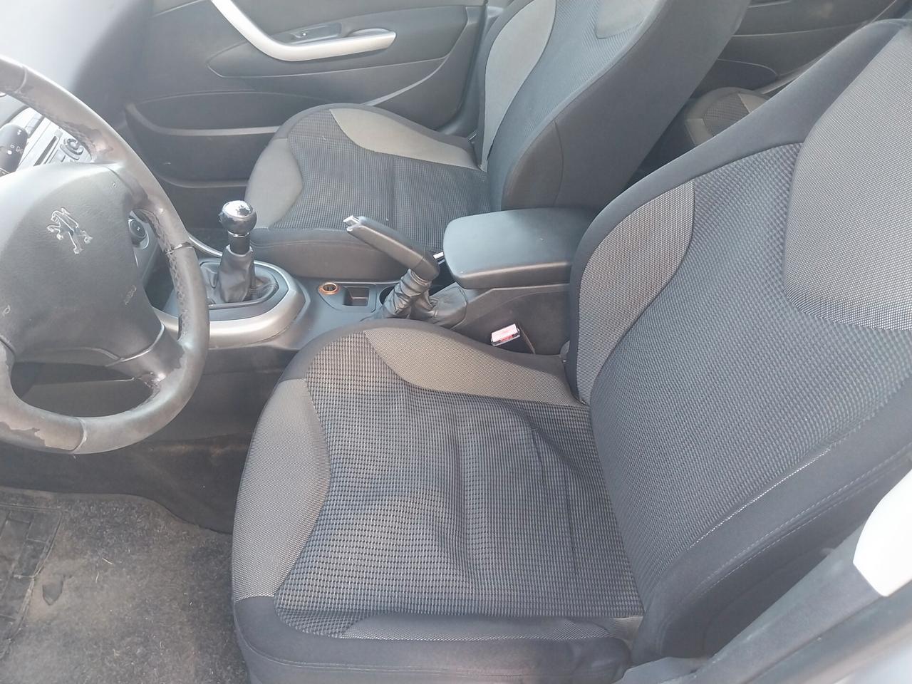 Volkswagen Golf 1.9 TDI 5p. Comfortline
