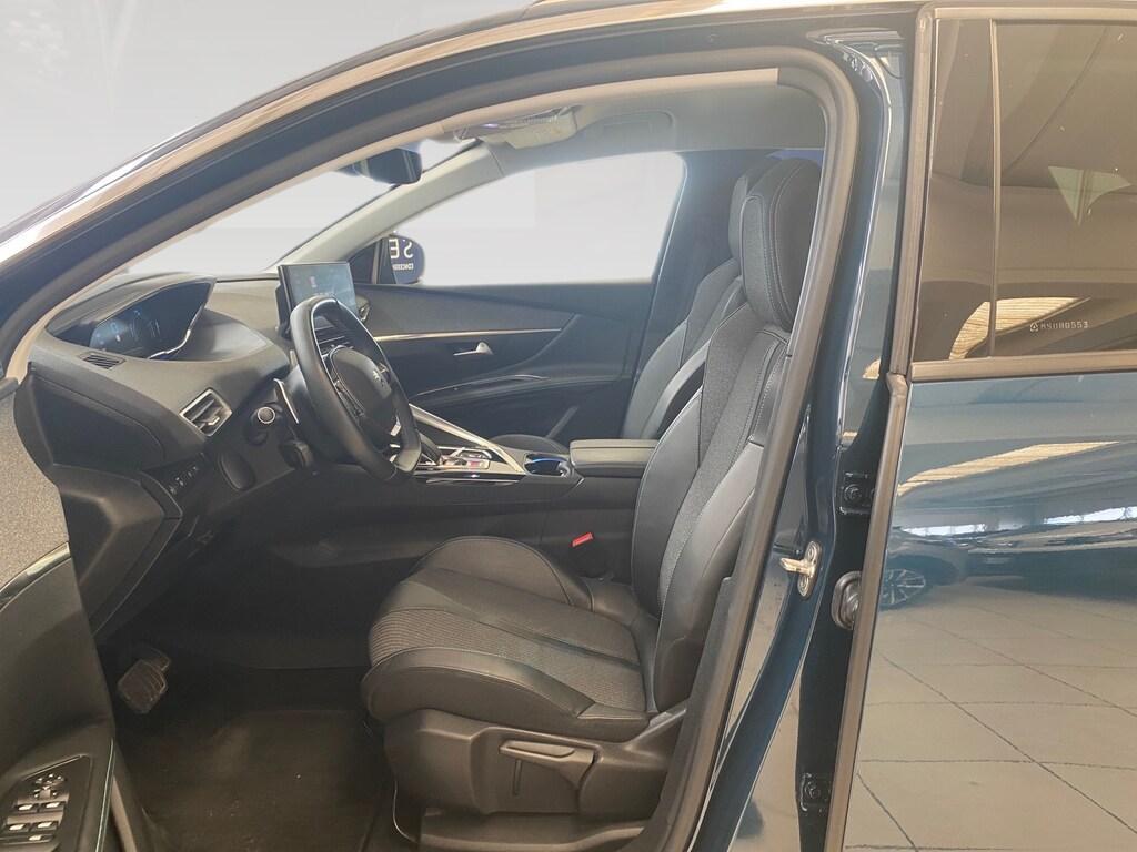 Peugeot 3008 1.6 HYbrid Allure Pack e-EAT8