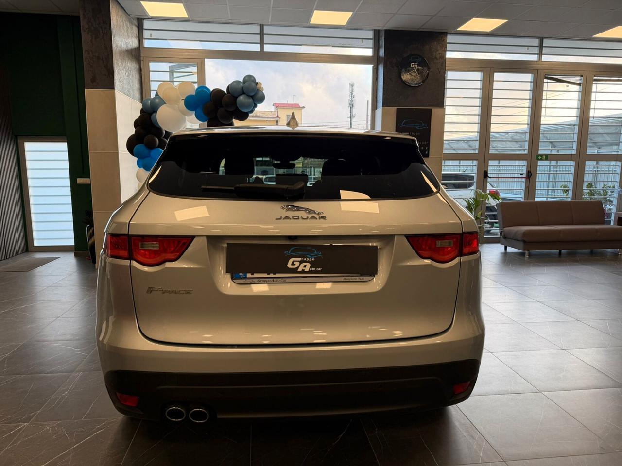 Jaguar F-Pace 2.0 D 180 CV AWD aut. R-Sport