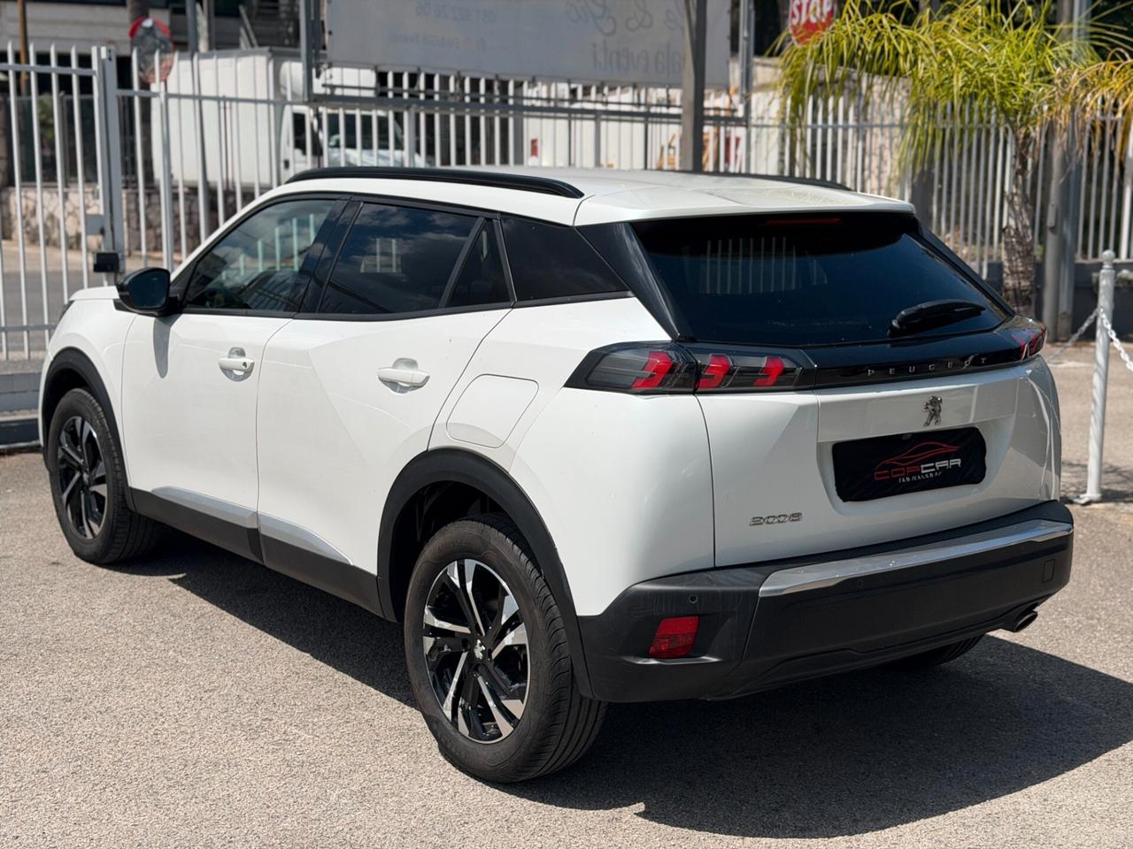 Peugeot 2008 BlueHDi 130 S&S EAT8 Allure Pack 2023