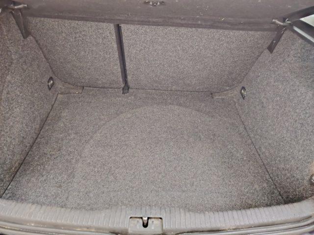 VOLKSWAGEN Golf 1.6 16V cat 5 porte Highline EURO 4 - NEOPATENTATI