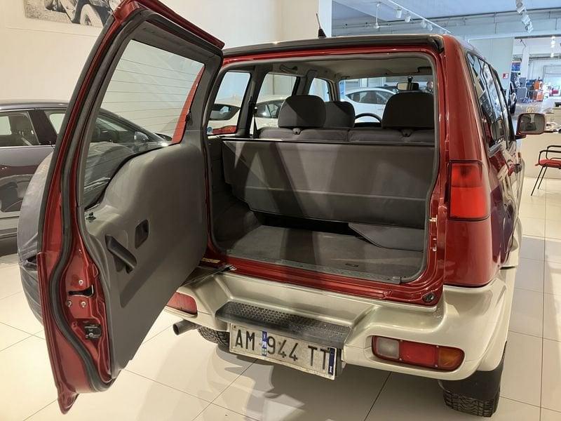 Nissan Terrano II Terrano II 2.7 Tdi 3 porte SE