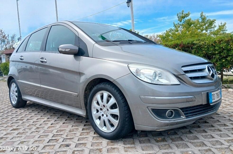 Mercedes-benz B 200 b200 diesel cambio automatico - permute